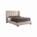 CAMA KING EN TELA BEIGE Y PATAS NEGRAS