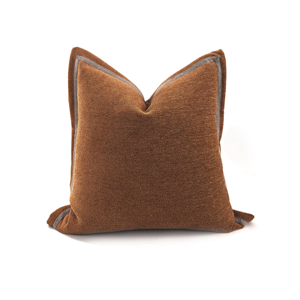 CUSHION, FINE LUXE BOUCLE LINEN ACCENT ON FLANGE COTTON BACK
