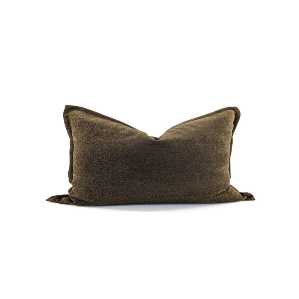 CUSHION, FINE LUXE BOUCLE LINEN ACCENT ON FLANGE COTTON BACK