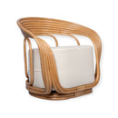 BUTACA ESTACIONARIA EN RATAN Y TELA BLANCA