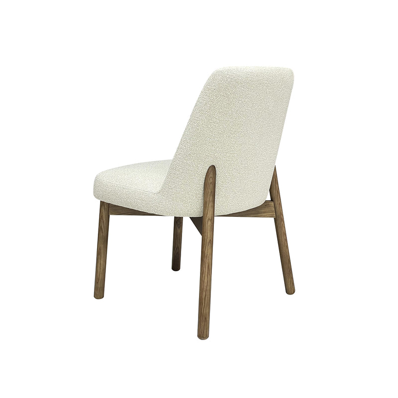 SILLA DE COMEDOR EN TELA BEIGE Y PATAS ACABADO DE MADERA