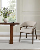 SILLA DE COMEDOR EN TELA TEXTURIZADA BEIGE Y PATAS ACABADO DE MADERA