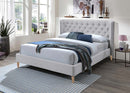 CAMA KING EN TELA GRIS, PATAS MARRONES