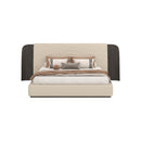 CAMA KING CON FRENTE DE PIEL BEIGE Y ACABADO DE MADERA