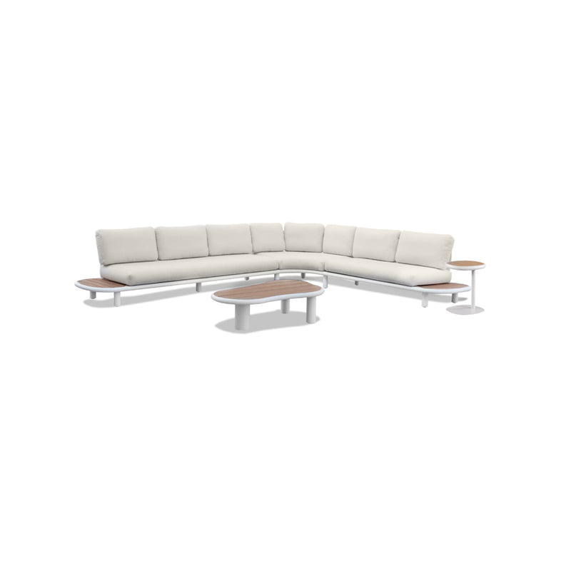 SOFA SECCIONAL DE EXTERIOR EN TELA BEIGE Y MARCO BLANCO CON TOPE TECA