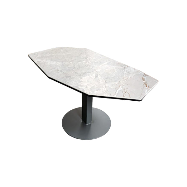 MESA DE CENTRO TOPE DE CERAMICA Y BASE GRIS