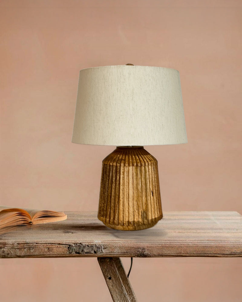 LAMPARA DE MESA ACABADO DE MADERA