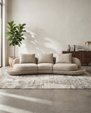 SOFA ESTACIONARIO DE TRES ASIENTOS EN TELA MARRON KAKI