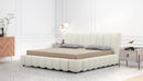 CAMA KING EN TELA BEIGE