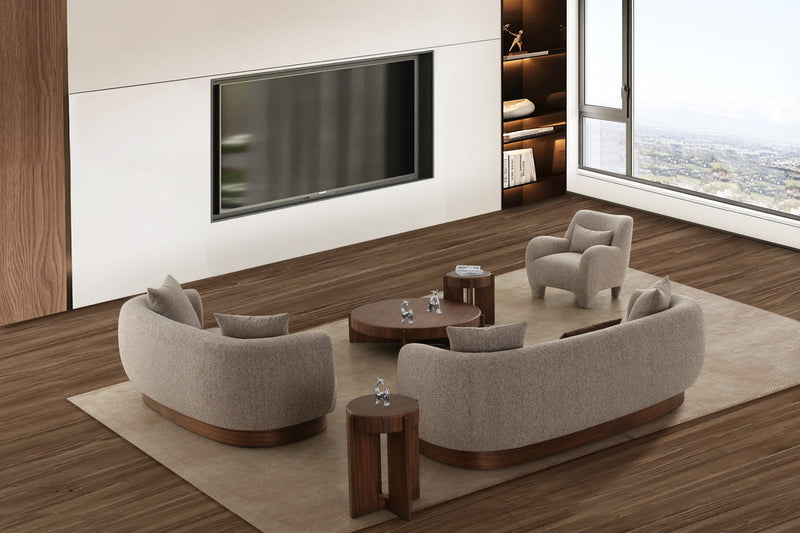 SOFA ESTACIONARIO DE TRES ASIENTOS EN TELA TEXTURIZADA MARRON