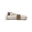CHAISE LOUNGE DE INTERIOR EN TELA BEIGE Y METAL DORADO