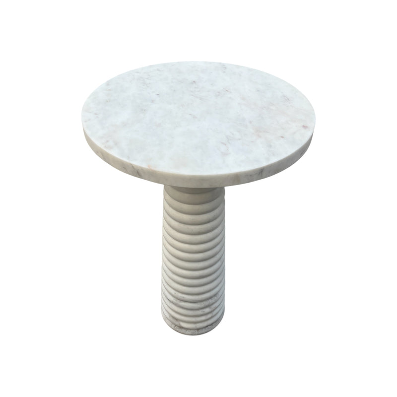 MESA LATERAL EN MARMOL BLANCO