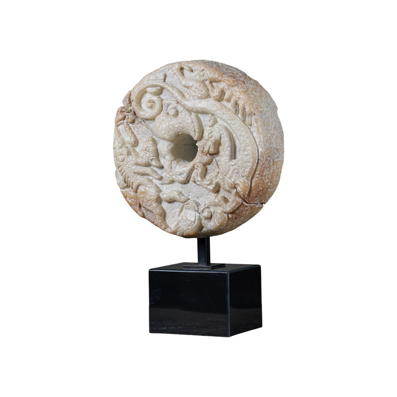 ESCULTURA DE DISCO CON RELIEVE