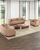 SOFA ESTACIONARIO DE TRES ASIENTOS EN TELA MOSTAZA