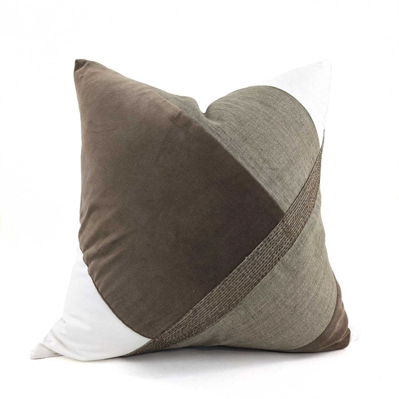 COJIN DE TERCIOPELO EN ALGODON, LINO ARTESANO Y SARGA, COLOR BEIGE